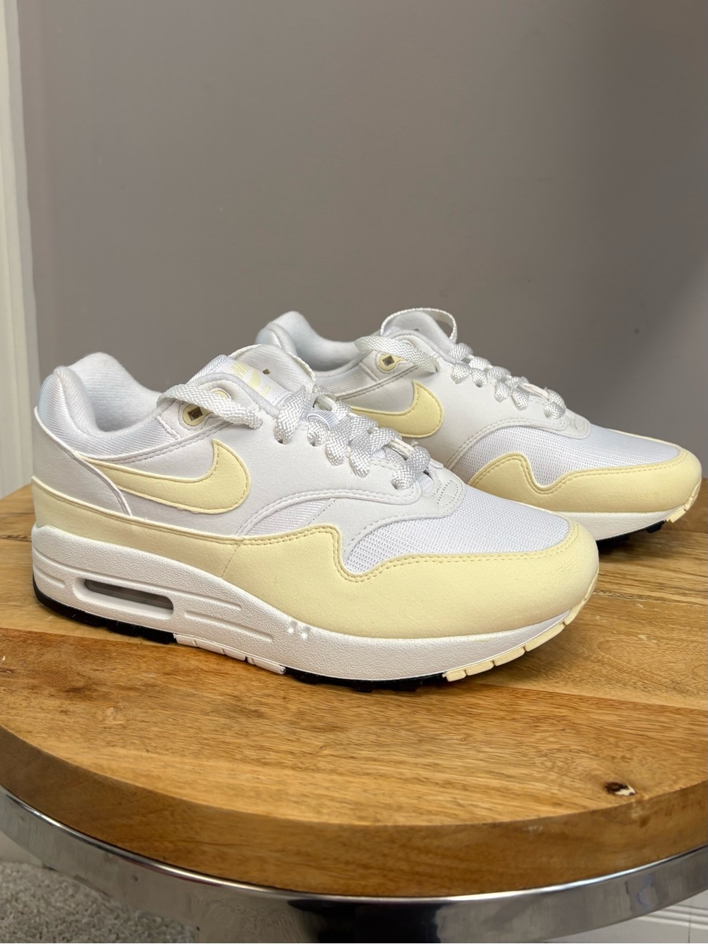 Nike Women’s White and Pale Yellow Low-Top Sneakers